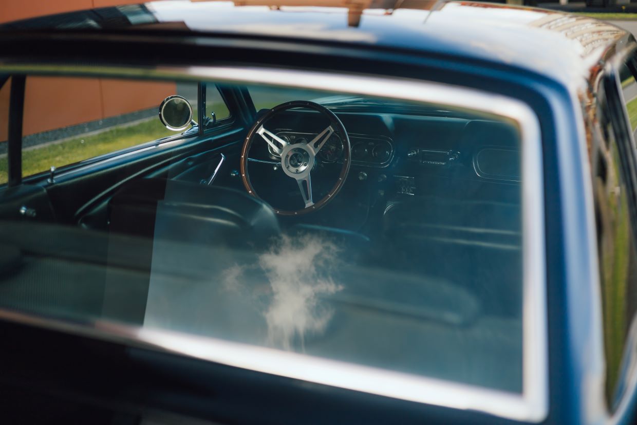 Heckscheibe vom Ford Mustang aus dem Jahr 1966